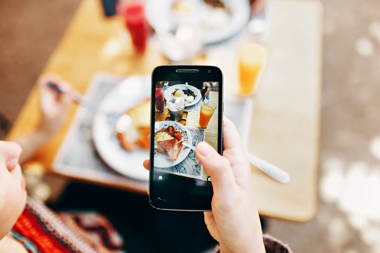 Jam Terbaik Posting Konten untuk Bisnis Kuliner di Instagram